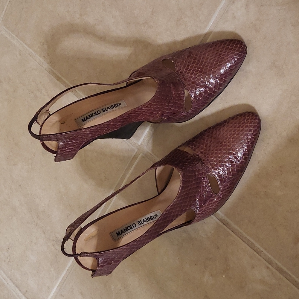 Manolo Blanik shoes
